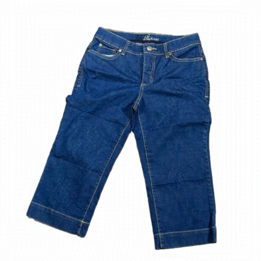 33. AK Jean Capris Size 4